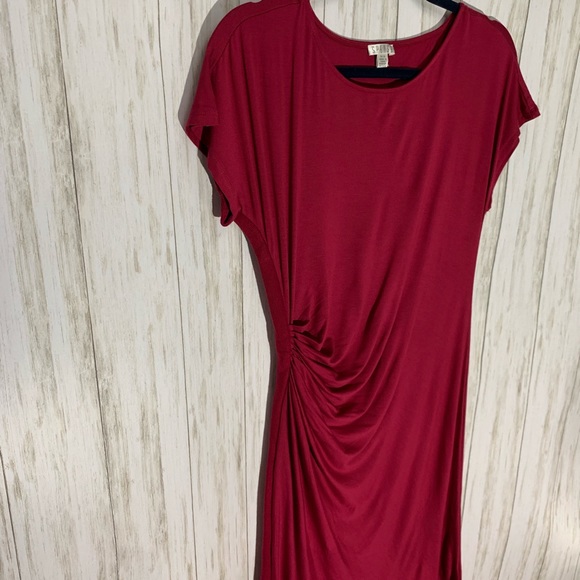 Red T-Shirt Dress with Cinched Waist - Picture 3 of 5
